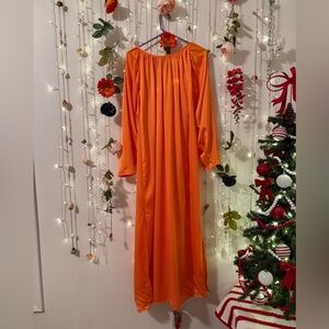 🧡 H&M Orange Maxi Dress 🧡